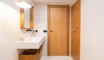 Resa Estates apartment for sale Botafoch Ibiza entrance door .jpg